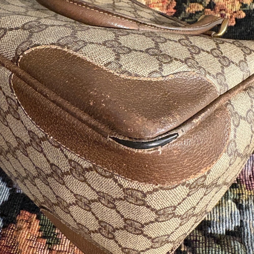 Vintage Gucci Boston Bag w/ Gift - Picture 15 of 16